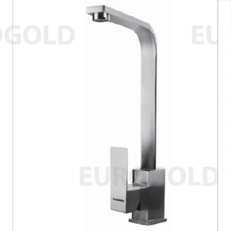 Vòi rửa chén Eurogold EVF014M chính hãng lắp đặt bồn rửa bát